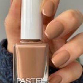 Pastel bež lak
