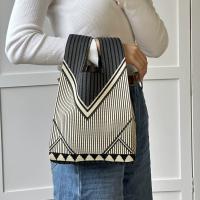 Dark V -Line Pattern