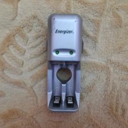 Energizer  Charger-зарядник