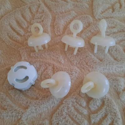 Заглушки для розетки