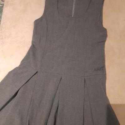 Серые сарафаны