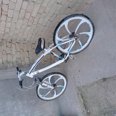 BMW Tigir