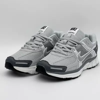 Nike Air Zoom Vomero 5 Grey