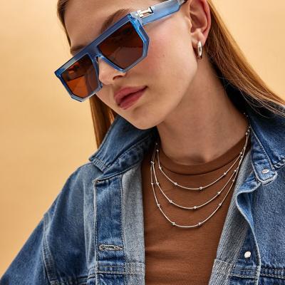 Nilu Moda erkek we zenan üçin günden goraýjy äýnek
