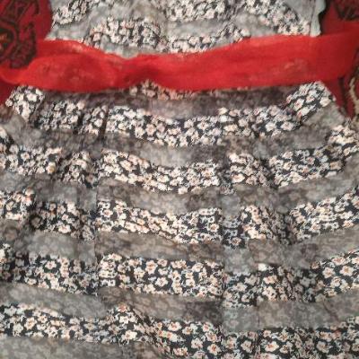 Платье на 6-7 лет