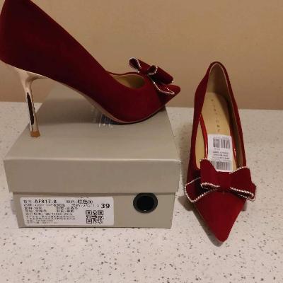 Женские товары