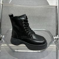 Цвет фуксии D1, черная молния, одинарная подкладка.
