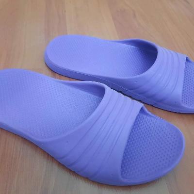 Шлепки резиновые