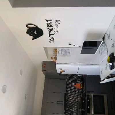 Срочно!2комн кв 2 эт, кирпичка