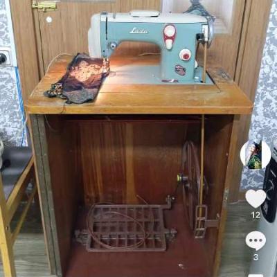 Швейная машинка