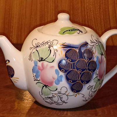 РАСПРОДАЖА!!ЧАЙНИКИ"ВИНОГРАД"