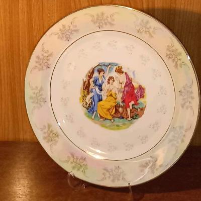 НОВАЯ ТАРЕЛКА "МАДОННА".