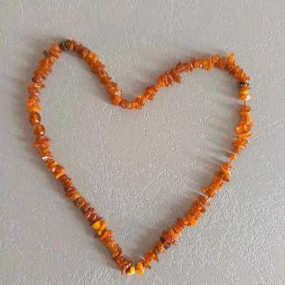 Натуральные янтарные бусы