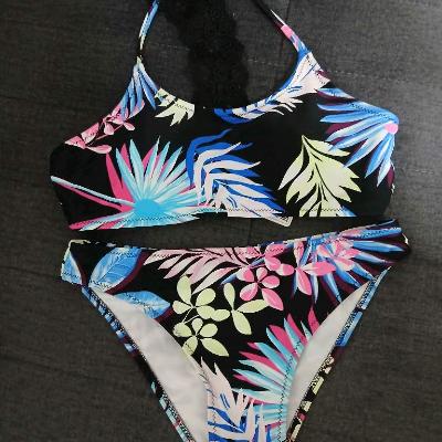 Женские и подросиковые купальники,Россия