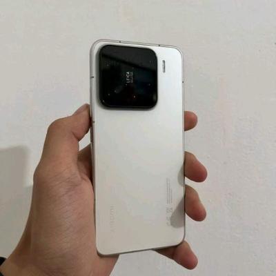 Телефон mi 15