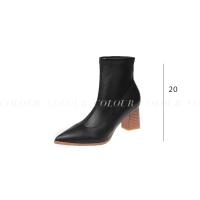 Martens, с заостренным носом