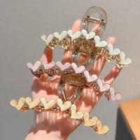 3 куски цветов